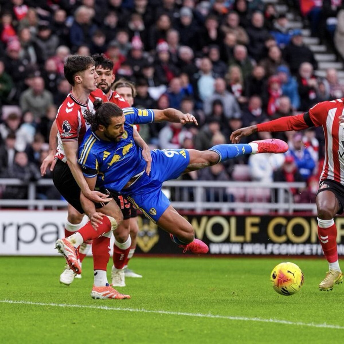 CURI POIN: Leeds United sukses bermain imbang 1-1 kontra tuan rumah Sunderland