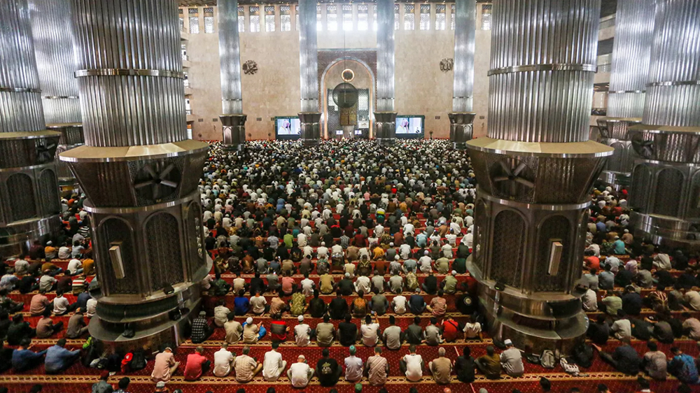 FOTO ILUSTRASI: Imam Besar Masjid Nabawi Syekh Ahmad bin Ali Al-Hudhaify saat memberikan Khotbah saat Shalat Jumat di Masjid Istiqlal, Jakarta, Jumat (11/10/2024) silam.