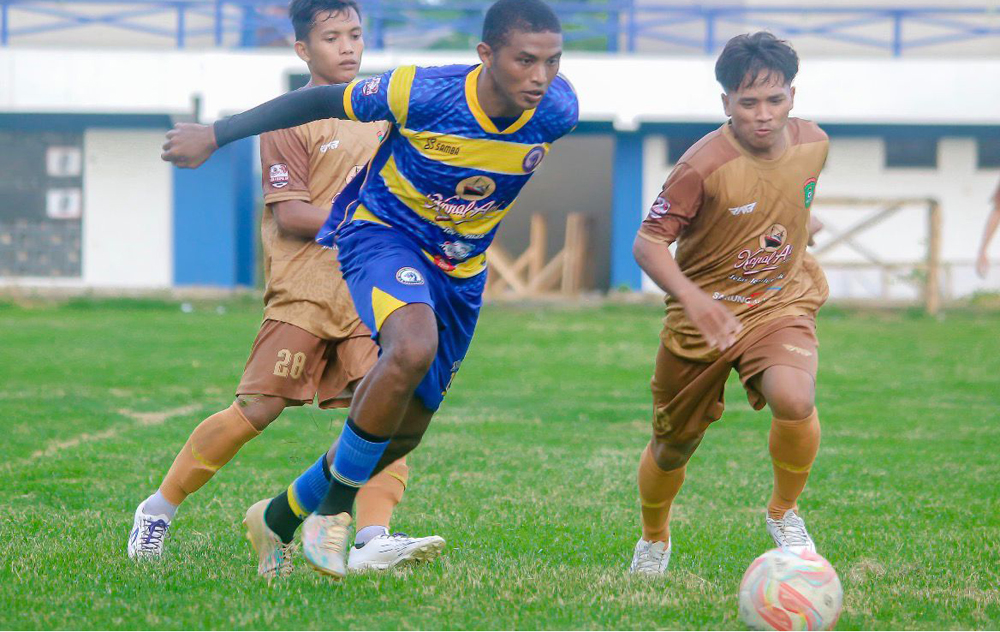 POWER BARU: Farid Ambon jadi andalan skuad tim Baruna Nusantara FC asal Muncar yang akan berlaga melawan tuan rumah Perseba Bangkalan, Senin sore ini (5/1).