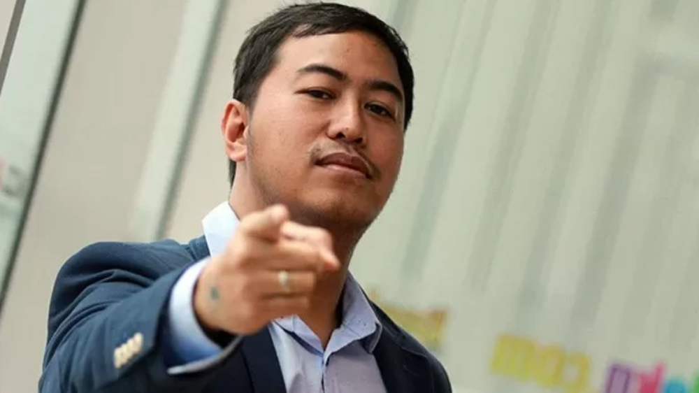 Stand up comedian, Pandji Pragiwaksono.