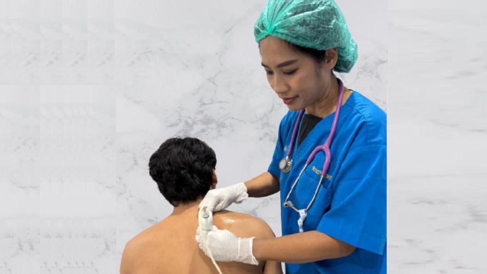 Nyeri belikat bisa jadi tanda gangguan serius. RSUD Genteng menyediakan layanan Poli Nyeri dengan penanganan langsung dokter spesialis manajemen nyeri.