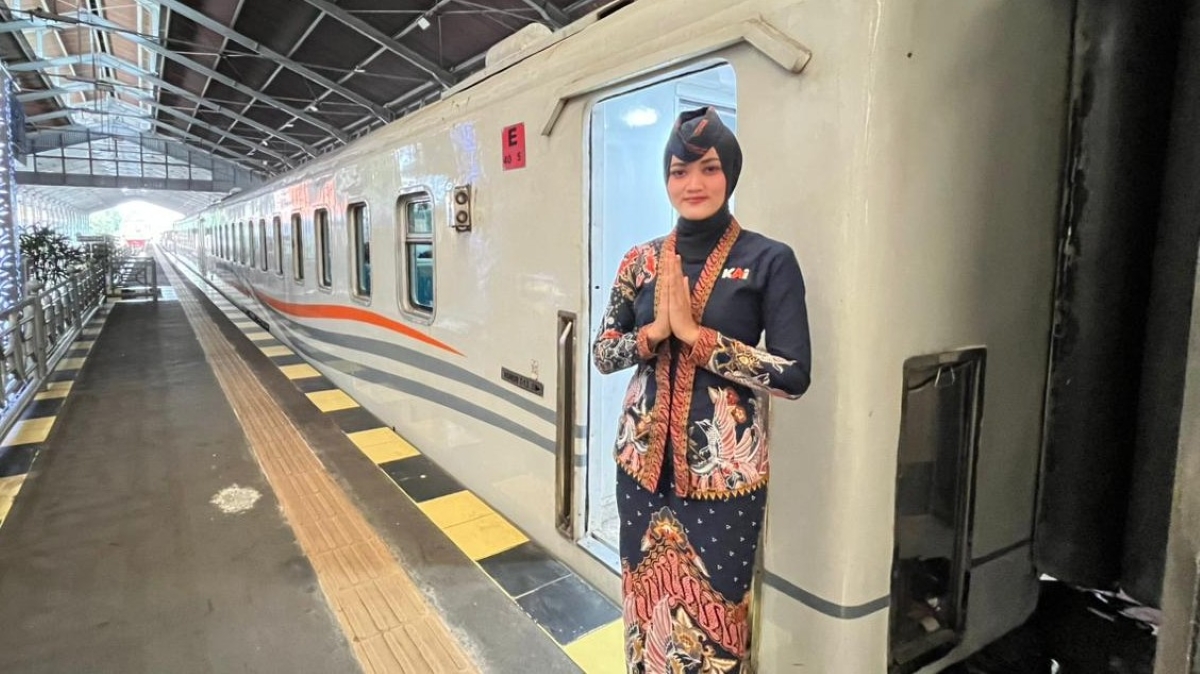 KAI Daop 8 Surabaya siapkan 55 perjalanan kereta api.
