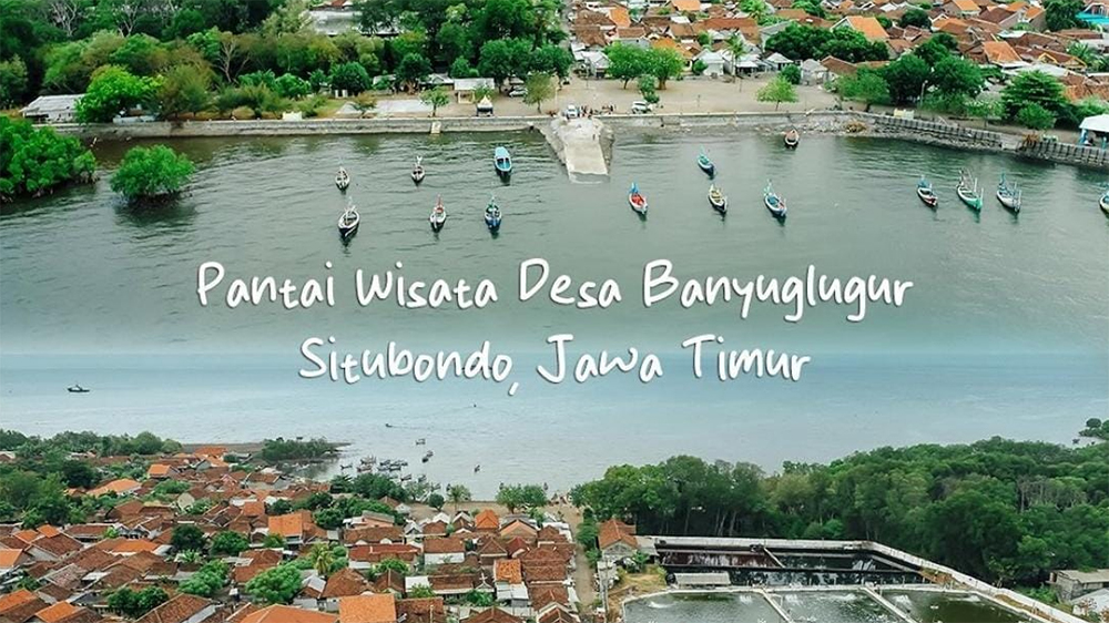 Promosi wisata pantai di Banyuglugur Situbondo yang akan dilewati jalan tol Prosiwangi.