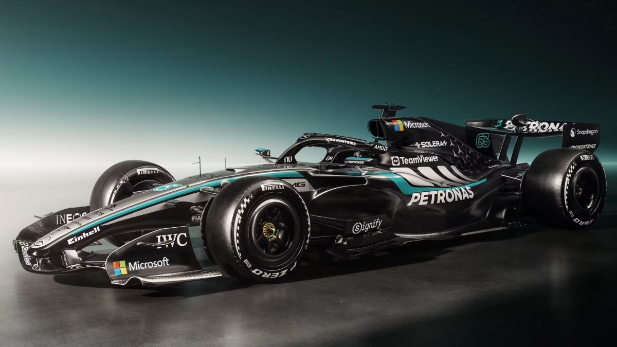 Mercedes rilis mobil F1 W17 2026 dengan desain baru.