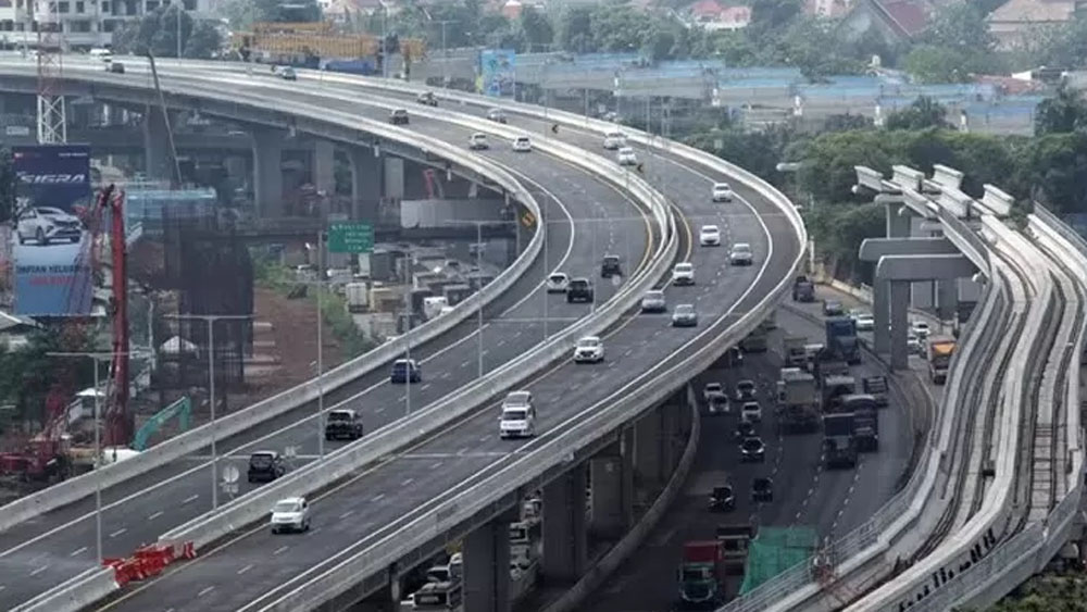Jalan Tol Layang Sheikh Mohammed Bin Zayed (MBZ), jadi salah satu rute favorit menuju Timur Pulau Jawa.