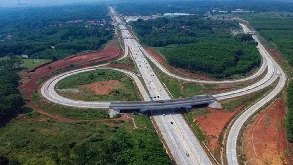 Tol Solo-Yogyakarta bisa memangkas waktu perjalanan Anda. Dari semula bisa menghabiskan waktu selama 5 jam, kini bisa ditempuh 50 menit saja.