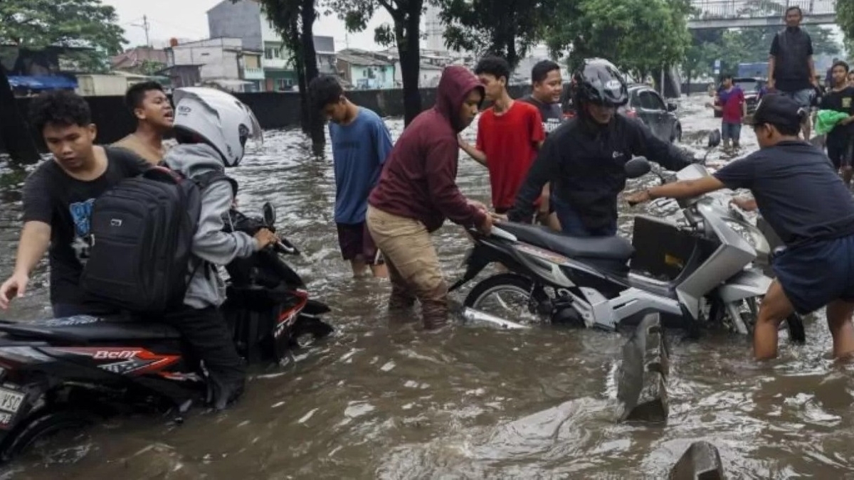 Prakiraan cuaca Jabodetabek Senin 26 Januari 2026.