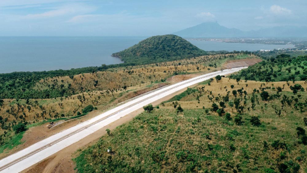 Tol Prosiwangi ruas Gending-Besuki. Jalan tol ini akan memangkas waktu dan jadi jalur strategis menuju Situbondo kota dan Banyuwangi, Jawa Timur.