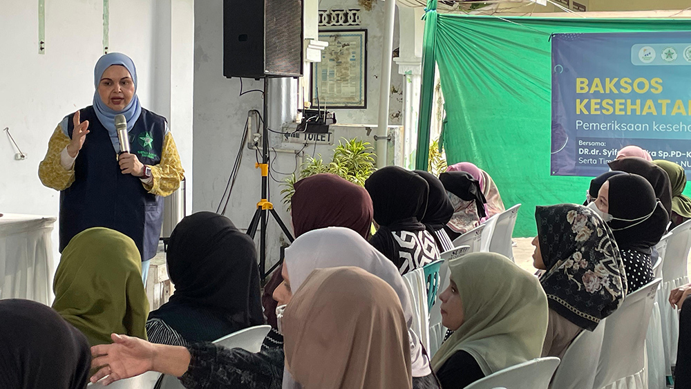 dr Syifa Mustika, putri Banyuwangi, konsisten beri pengobatan gratis dan luncurkan SmartGerdX, inovasi digital deteksi dini GERD.