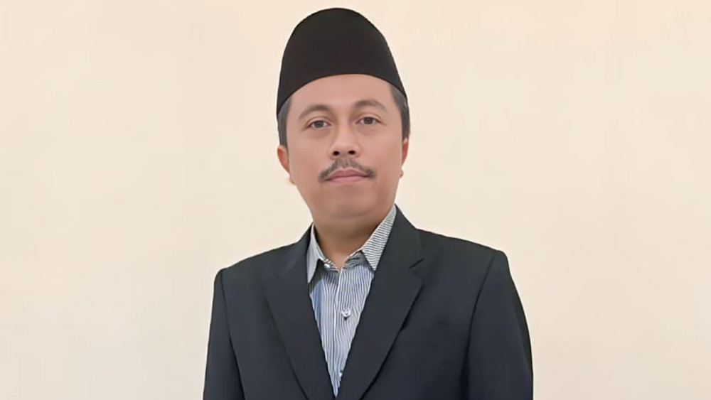 Dr KH Lukman Hakim MHI meraih SoJ Award 2026 atas perannya mentransformasi IAI Ibrahimy Genteng menjadi UII Banyuwangi yang adaptif.