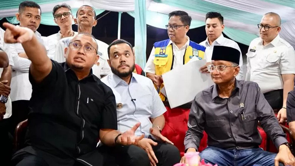 Andre Rosiade dan Menteri PU Dody Hanggodo.