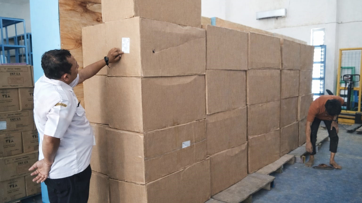 Dinkes Banyuwangi menerima 60 ribu sachet susu pendamping TBC dari Kemenkes RI untuk mempercepat penyembuhan pasien TB paru.
