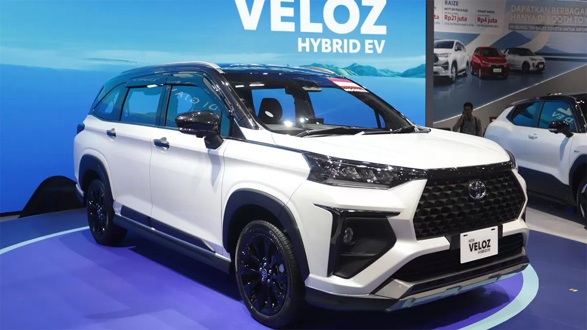 Ilustrasi Toyota Veloz Hybrid 2026.