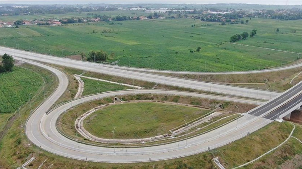 Tol Prosiwangi bagian Trans Jawa terus dikebut. Segmen Gending&ndash;Besuki ditargetkan fungsional saat arus mudik dan balik Lebaran 2026.