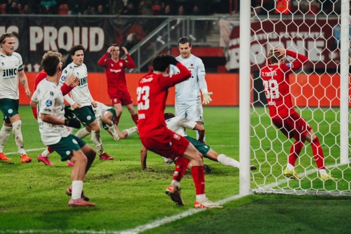 LAWAN BERAT: FC Twente akan bertandang ke markas AZ Alkmaar dalam lanjutan KNVB Beker
