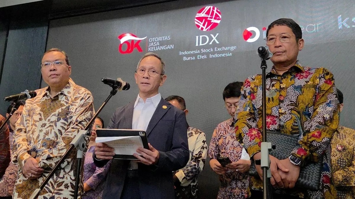 OJK menghormati penegakan hukum pasar modal.