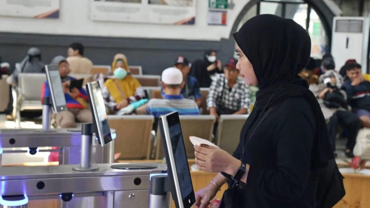 KAI mencatat 890 ribu pelanggan gunakan face recognition Januari 2026.