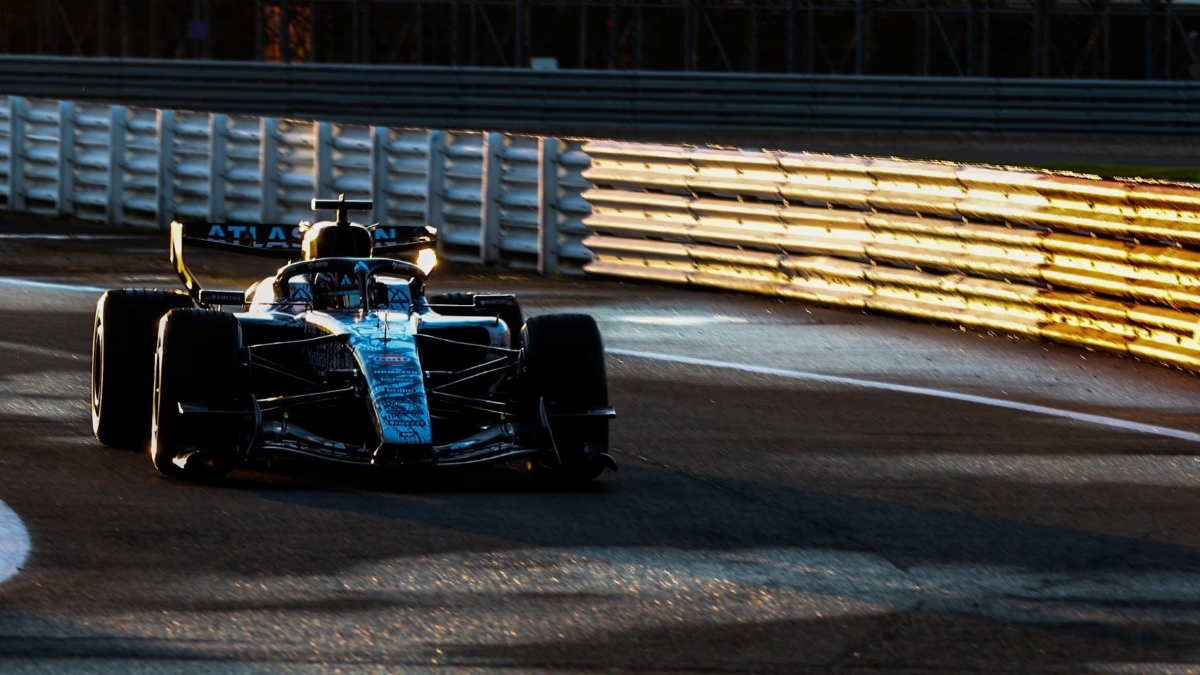 Williams FW48 jalani shakedown perdana di Silverstone jelang F1 2026.