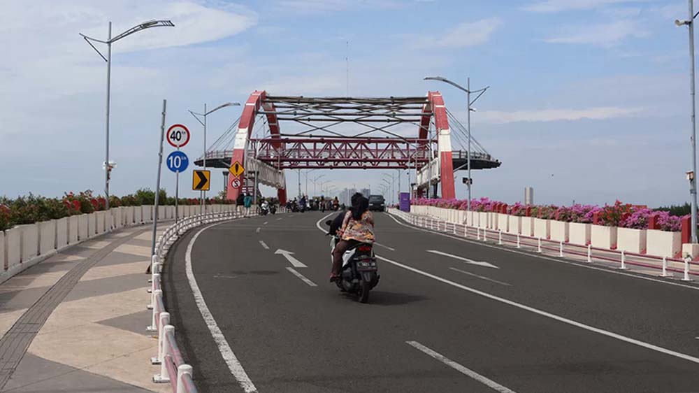 SERR: Jalan di kawasan Jembatan Suroboyo nantinya akan terkoneksi dengan Surabaya East Ring Road yang menghubungkan Bandara Juanda dan Pelabuhan Tanjung Perak.