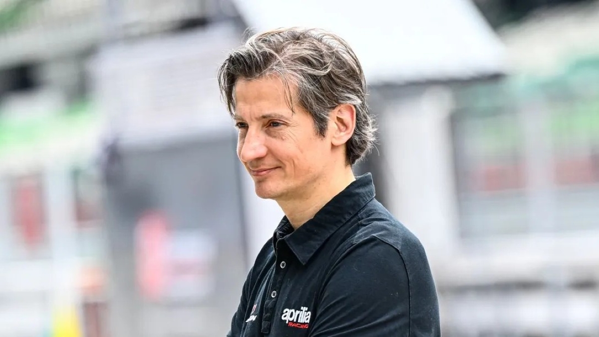 Massio Rivola menyebut Aprilia Racing belum buru-buru tentukan tandem Bezzecchi di MotoGP 2027.