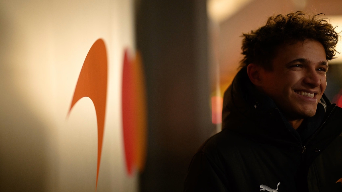 Lando Norris ungkap beda mentalitas dengan Verstappen.