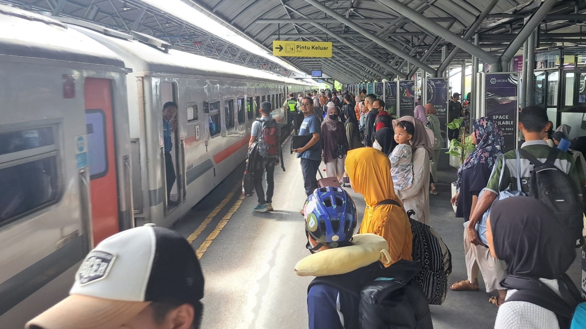 Diskon tiket kereta api 30 persen Lebaran 2026.