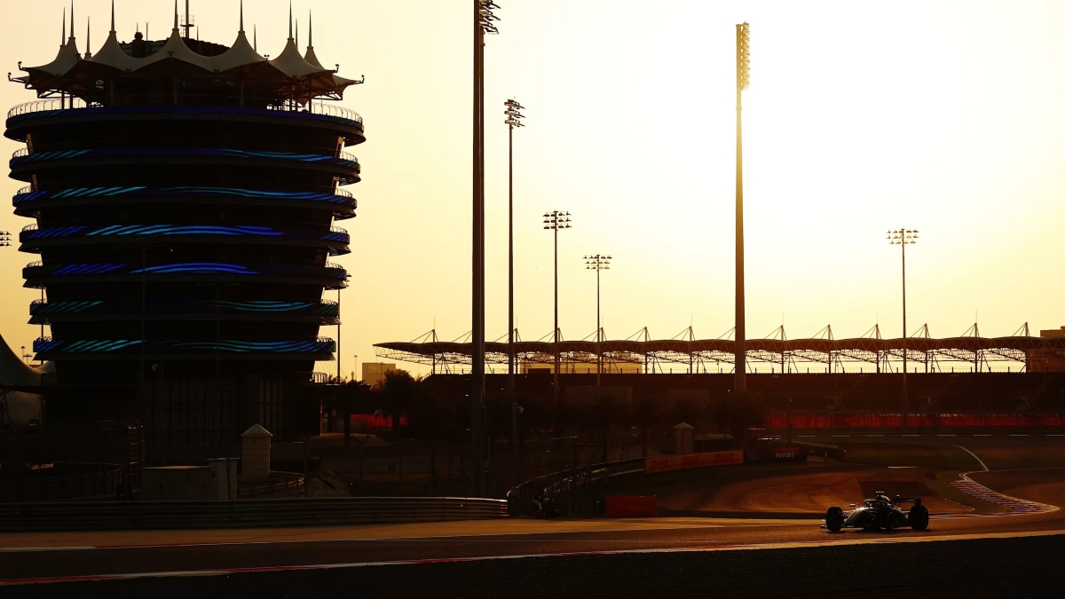 Lando Norris tercepat di tes pramusim F1 Bahrain.