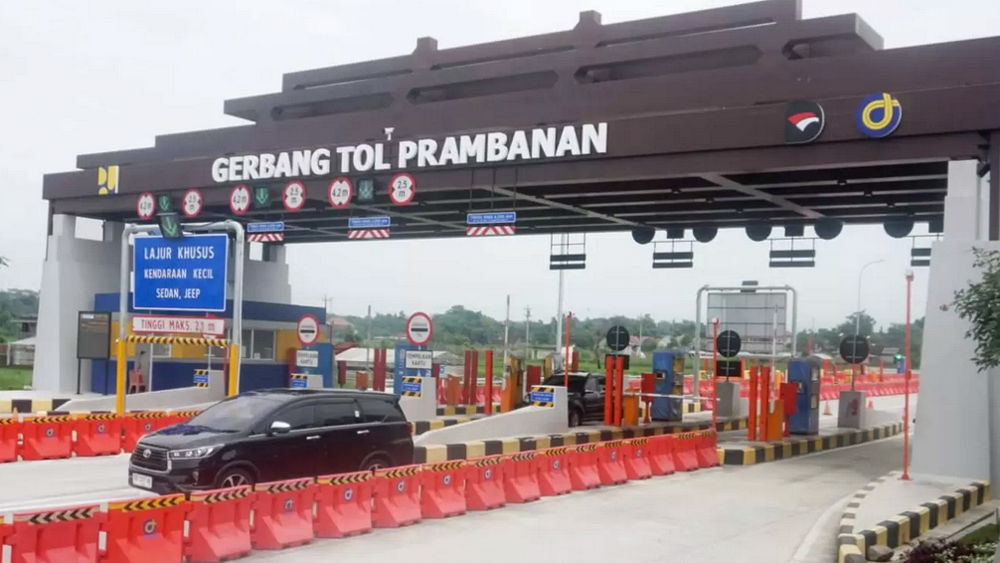 Gerbang Tol Prambanan di Kecamatan Prambanan, Klaten.