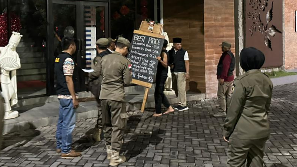 Pemkab Banyuwangi gelar operasi besar Ramadan 1447 H, awasi hiburan dan kafe. Pelanggar terancam ditutup permanen.