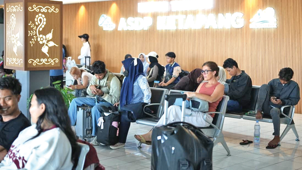 LEBIH MUDAH: Pemudik mendapat diskon di musim mudik dan balik Lebaran tahun ini.