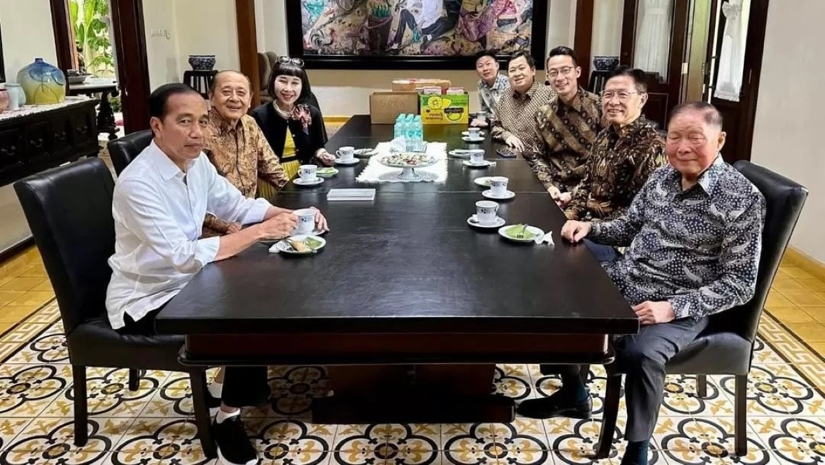 Mochtar Riady berencana jual One Raffles Place.