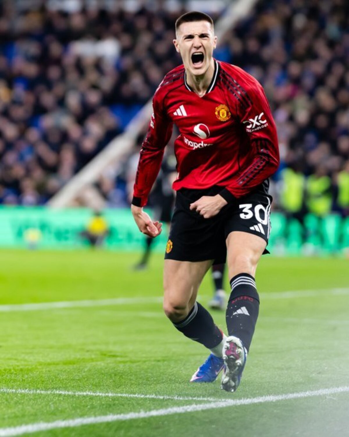 EMPAT BESAR: Kemenangan atas Everton bawa Manchester United ke papan atas Premier League