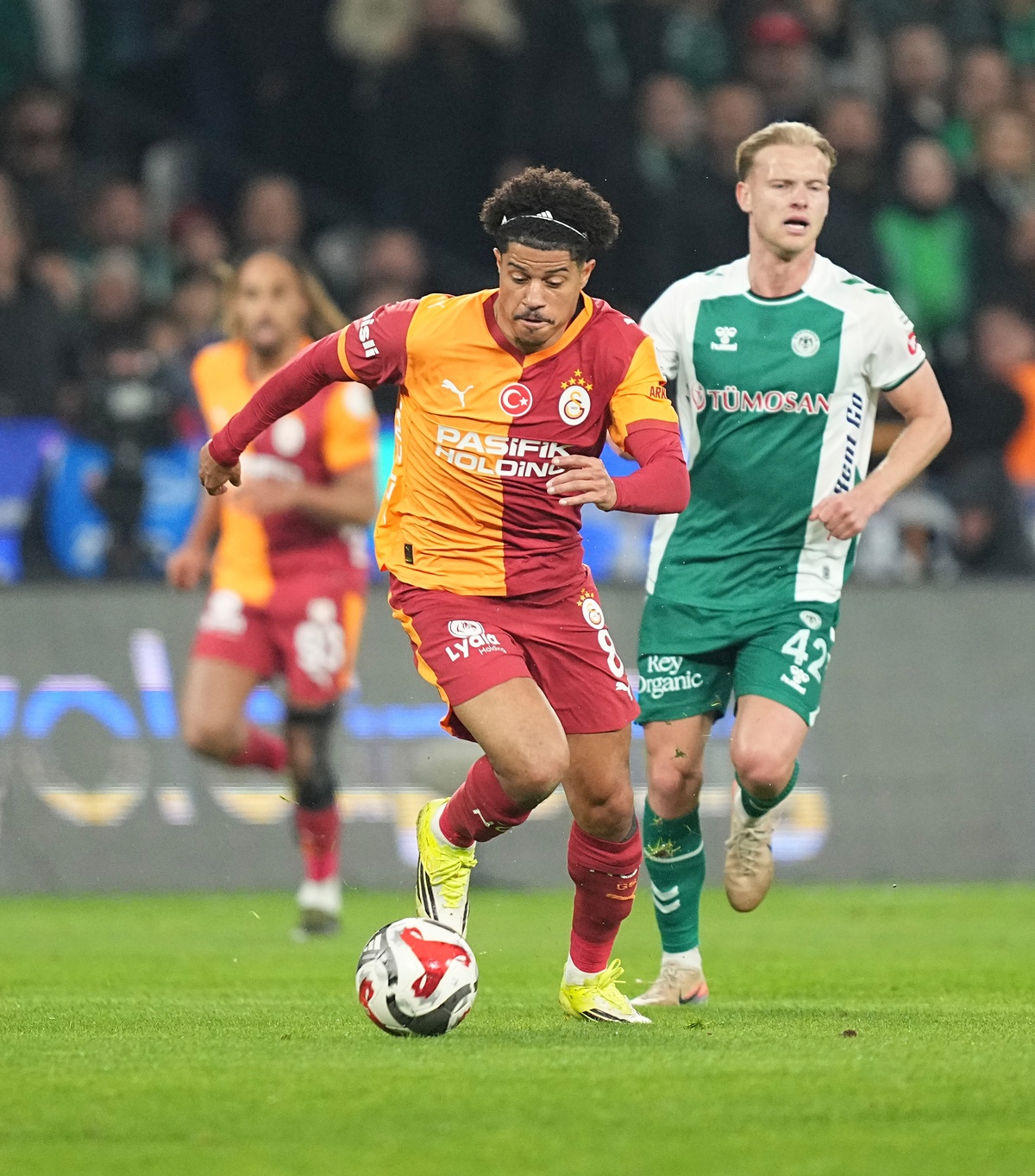 DIATAS ANGIN: Galatasaray akan bertandang ke markas Juventus dalam lanjutan leg kedua playoff Liga Champions