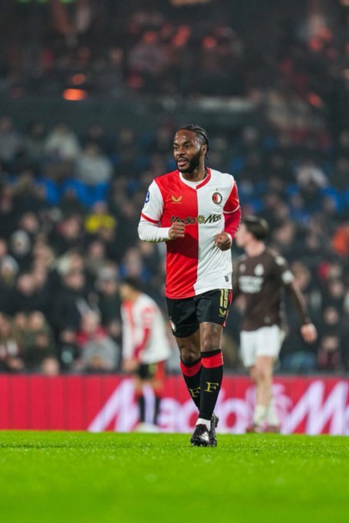 COMEBACK: Raheem Sterling belum pikirkan tempatnya di timnas Inggris