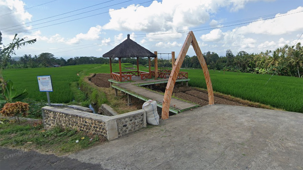 Kawasan Pojok Selfie di Kopenlaban. Bupati Banyuwangi terbitkan Perbup 25/2025 tentang pembentukan Desa Persiapan Kopenlaban Kecamatan Kabat, hasil pemekaran Desa Macan Putih.