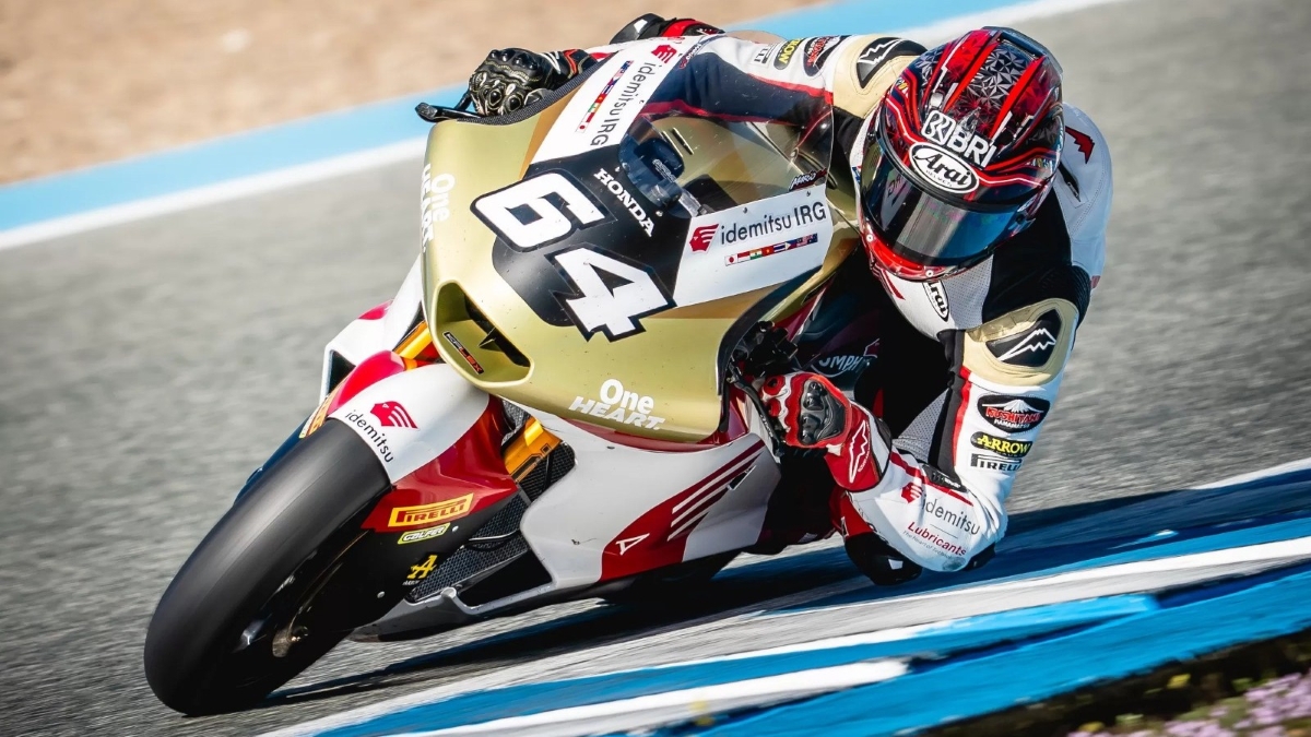 Mario Aji gagal finis di Moto2 Thailand 2026 usai crash di Buriram.