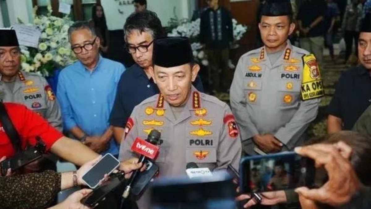 Kapolri sampaikan duka cita atas wafatnya Try Sutrisno.