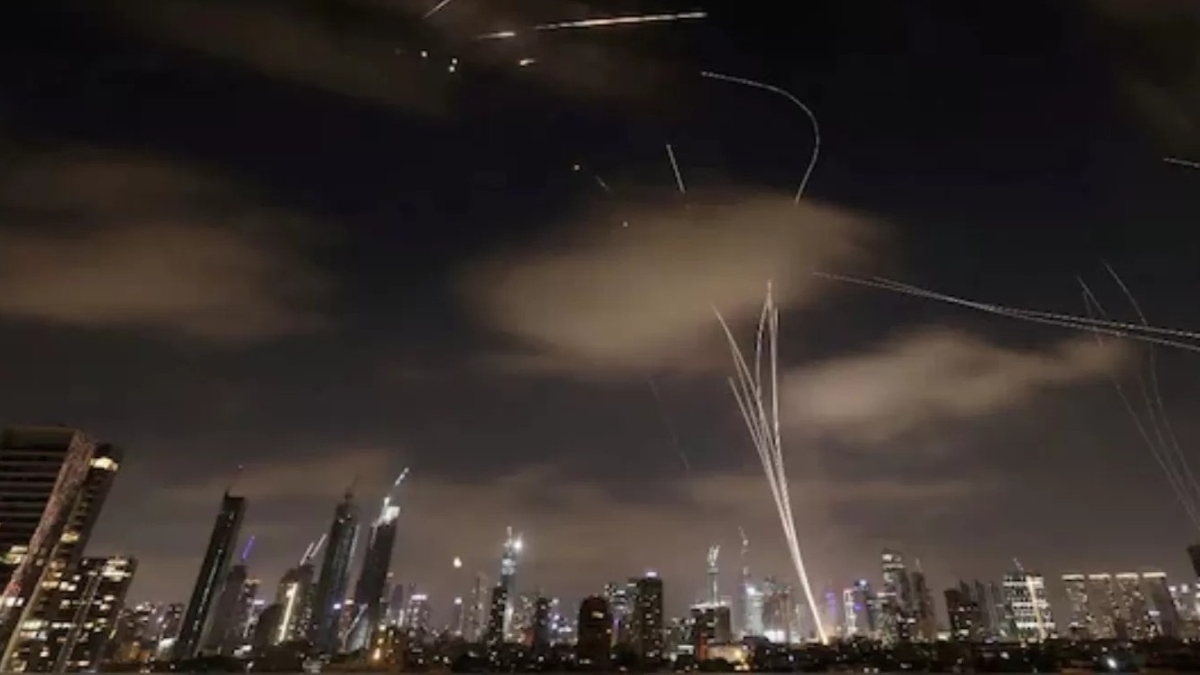 Ketegangan AS-Iran picu spekulasi WW III dan isu Imam Mahdi.