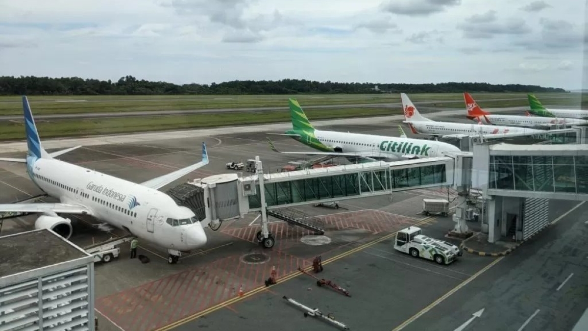 Operasional internasional Bandara Juanda tetap normal meski konflik Timur Tengah.