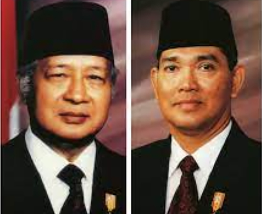 Soeharto dan Try Sutrisno saat menjabat Presiden dan Wakil Presiden periode 1988-1993