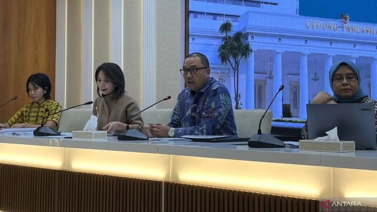 KBRI Teheran lobi Iran agar kapal Pertamina bisa melintas Selat Hormuz.