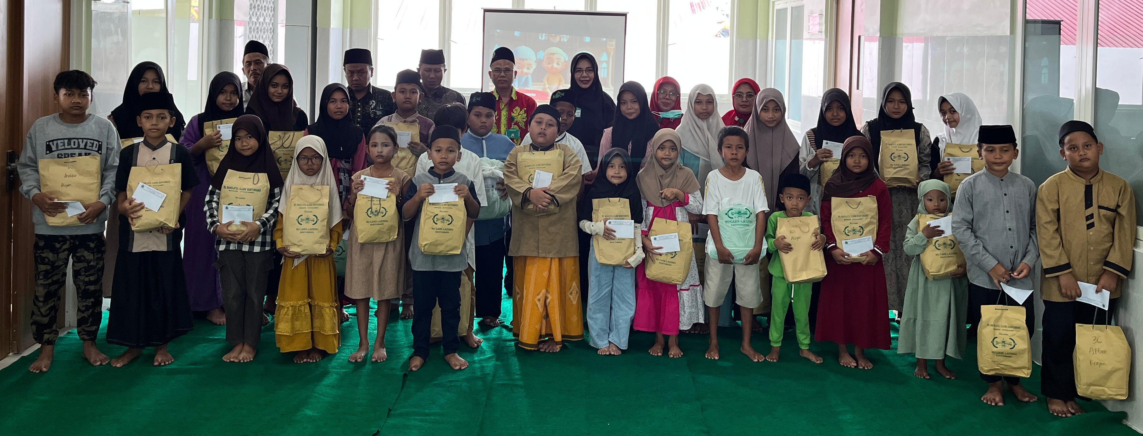Foto bersama.