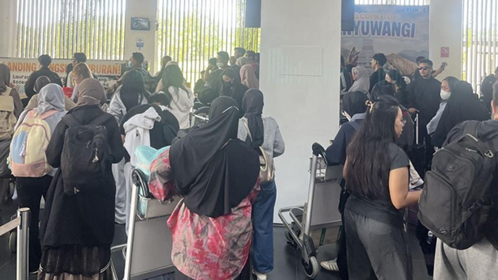 Okupansi penumpang pesawat di Bandara Banyuwangi mengalami kenaikan saat arus mudik Lebaran, Senin (16/3).