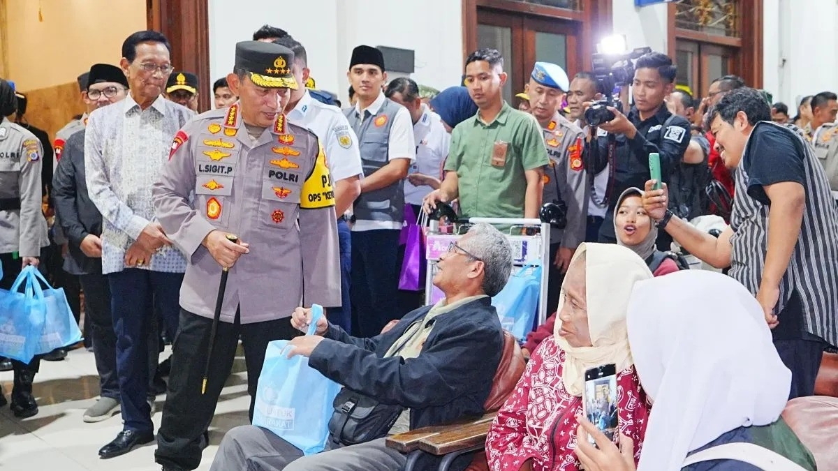 Kapolri memastikan puncak arus mudik di Yogyakarta aman.