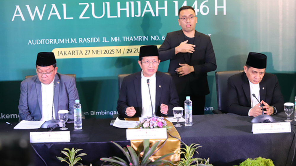 Menteri Agama Nasaruddin Umar menyampaikan hasil sidang isbat penetapan 1 Dzulhijjah 1446 Hijriah di Jakarta (27/5/2025).