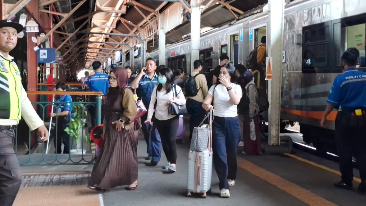 KAI Daop 4 Semarang hadirkan promo diskon 20 persen kelas eksekutif pasca Lebaran.
