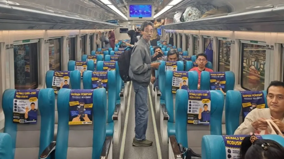 Arus balik Lebaran 2026 di KAI Daop 8 Surabaya masih tinggi. (KAI)