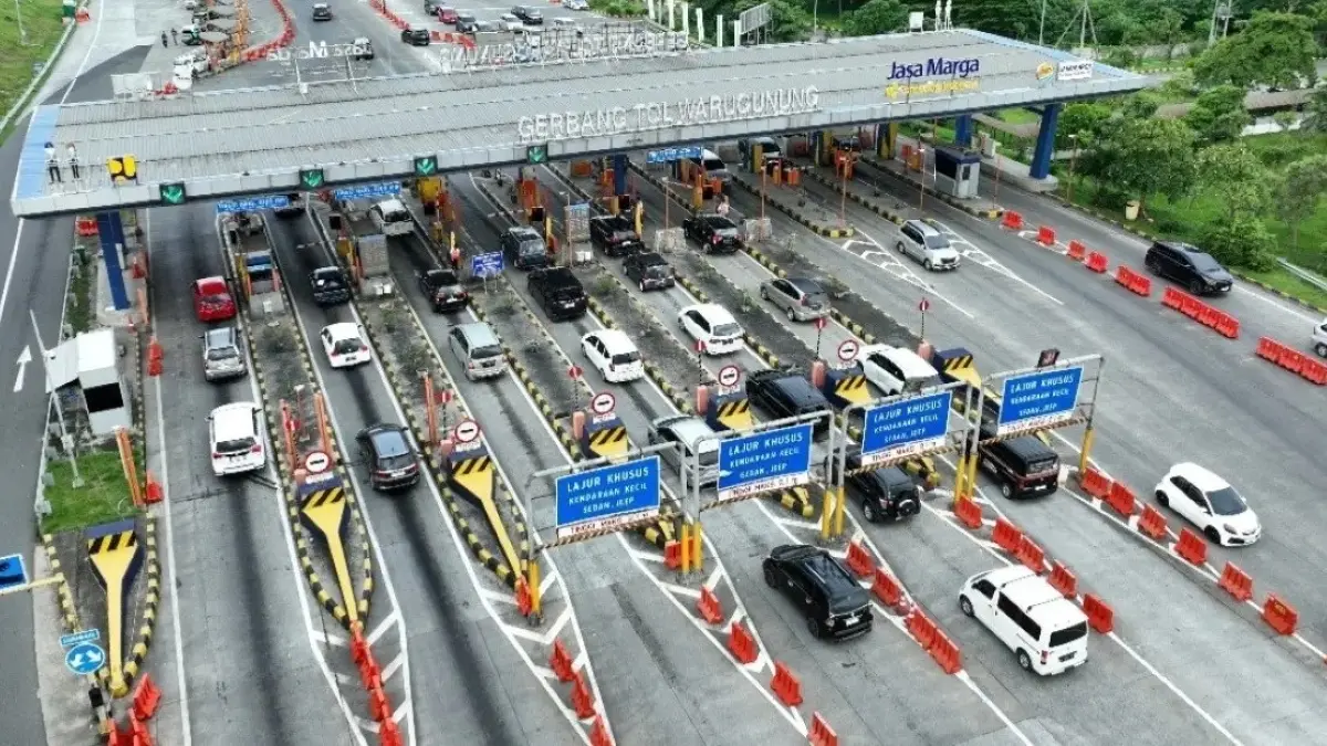 Arus mudik Lebaran 2026 berjalan lancar dan aman. (JawaPos.com)
