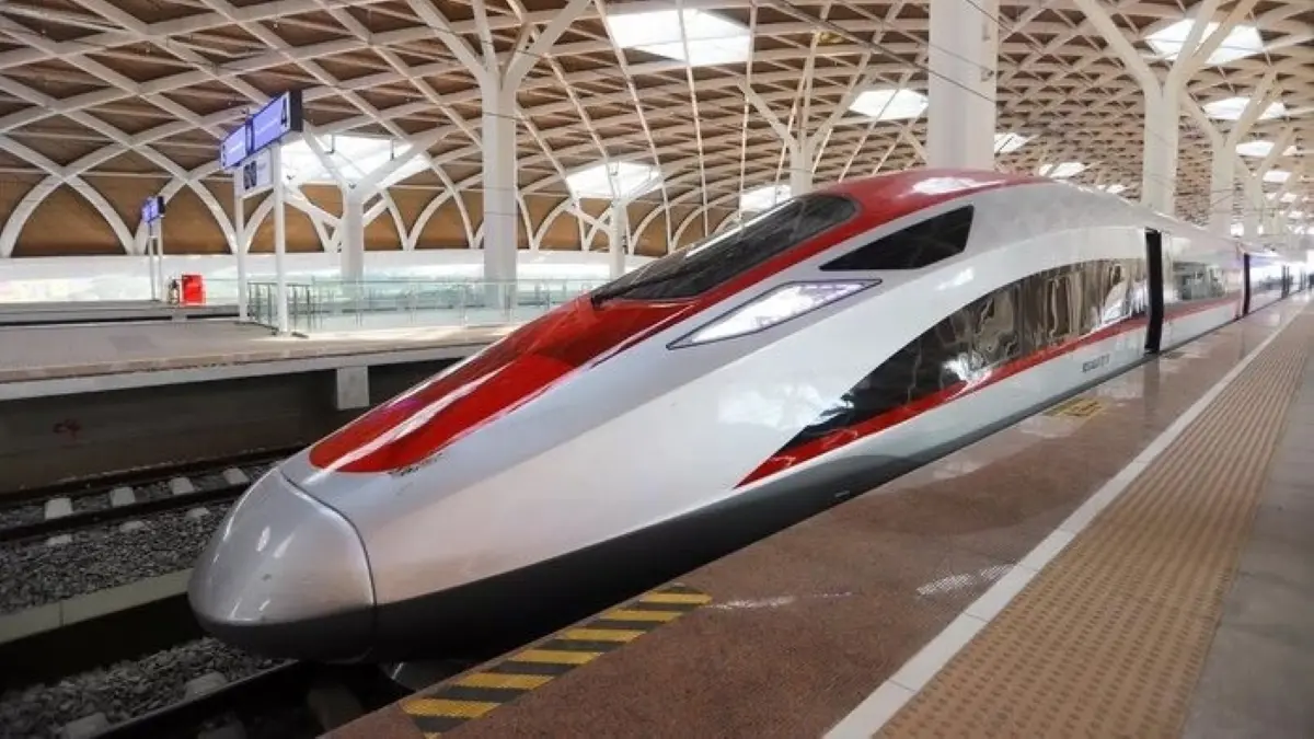 KCIC memprediksi lonjakan penumpang kereta cepat Whoosh kembali terjadi. (JawaPos.com)