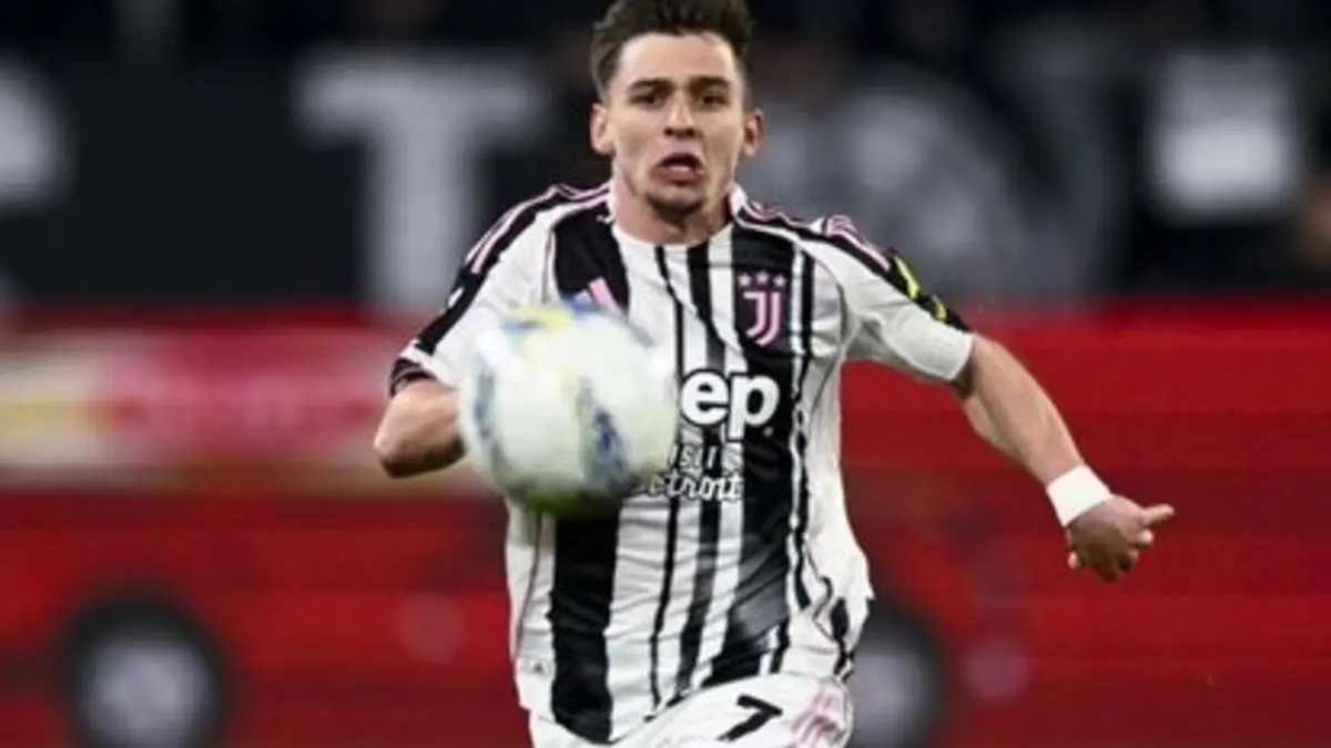 BIDIKAN: Francesco Conceicao diproyeksi jadi suksesor Mohamed Salah di Liverpool (Juventus)